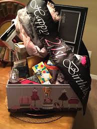 18th Birthday Gift Ideas For Daughter From Mom Here Is Something I Did For My Daughter Sarahs 21st Birthday 21 Gifts 21st Birthday Gifts 21st Birthday Presents 21st Gifts