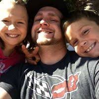 Chris Helzer (chrishelzer)