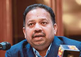 Vigneswaran to look into increasing the length of a senator's term. Mic Lepaskan Kerusi Cameron Highlands Untuk Bn Menang Besar