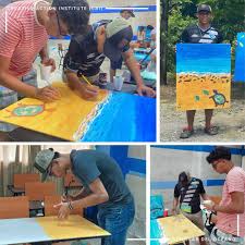 👉🏽Carlos Guzmán y Antonio Soliz nos presentan su “Señal Creativa”  inspirada en las TORTUGAS MARINAS. 🥺 Decidieron reflejar en su obra la  travesía de estos maravillosos animales y la dificultad que enfrentan