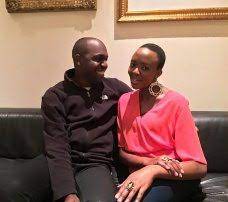Larry madowo (born 14 july 1987) is a kenyan journalist who is a north america correspondent for the bbc. Larry Madowo Gets A Marriage Proposal From A Beautiful Lady
