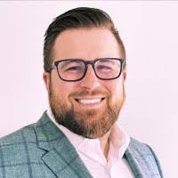 Ryan Whetstone's Instagram, Twitter & Facebook