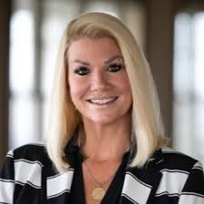 This photo of our mom speaks volumes! Always reaching out, always  prioritizing relationships and building trust. The phone!!! Who would have  ever thought I'd get to work alongside my mama and… |