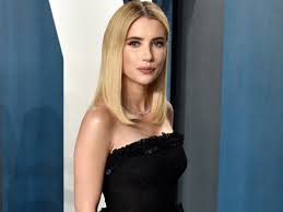 The american horror story actress, 28, and her boyfriend garrett hedlund, 34. Emma Roberts Just Debuted Her Baby Bump On Instagram Glamour