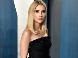 Американская актриса, певица, автор песен и фотомодель. Emma Roberts Just Debuted Her Baby Bump On Instagram Glamour
