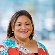 CHAUFFEUR HERIDA DESPUES CU AUTO DI POLIS A DAL CONTRA SU SUZUKI SWIFT NA  ALTURA DI LINEAR PARK