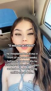 Naomi Wise's Instagram, Twitter & Facebook