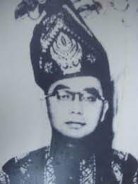 The title traces its origin from the times of the old pahang sultanate, and was historically known simply as shahbandar ('harbourmaster. Portal Rasmi Kerajaan Negeri Pahang