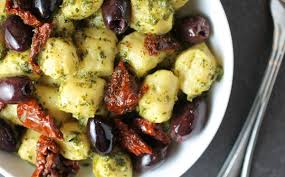 Pesto Gnocchi With Olives And Sun Dried Tomatoes Vegan Whole Food Recipes Sun Dried Tomato Vegetarian Recipes
