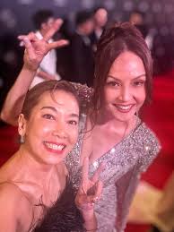 Kym Ng 鐘琴| #StarAwards30 Congratulations to all the deserving winners  🥳🥳🥳🥳 and to the rest of us, #fighting 💪🏻💪🏻💪🏻😜 Thank you Ivan  @wwooorrrrkk for...