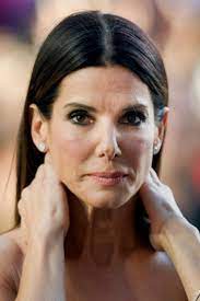 How old is sandra bullock when she was born? Sandra Bullock Starportrat News Bilder Gala De