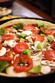 Why Does A Round Pizza Come In A Square Box Http Www Scienceabc Com Innovation Round Pizza Come Square Box Html Healthy Pizza Healthy Healthy Recipes