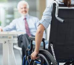 Tout travailleur en situation de handicap, quel que soit son contrat de travail (cdi, cdd, contrat aidé, intérim, stage, période de mise en situation professionnelle) est décompté en tant que bénéficiaires de l'obligation d'emploi (boeth), mais le décompte se fait en moyenne annuelle. Le Contrat D Apprentissage Amenage Pour Les Travailleurs Handicapes Alternance Professionnelle