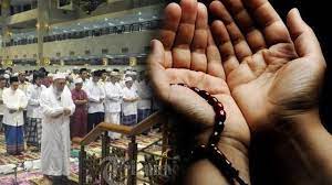 Inilah Doa Setelah Salat Lima Waktu Lengkap Dengan Dzikir Bacaan Latin Arab Dan Artinya Doa Lima Orang