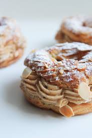 Paris Brest Praline Amande Noisette Individuels Lyg Recette Praline Idee Recette Noel Gateaux Et Desserts