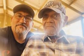 Extinct language Kalkutungu revived with new generation of students in  outback town of Mount Isa