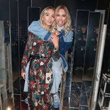Enjoy the videos and music you love, upload original content, and share it all with friends, family, and the world on youtube. Lisa Und Lena Mantler Leute Die Uns Doof Finden Brauchen Wir Nicht Stern De