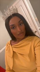 Felise Williams's Instagram, Twitter & Facebook