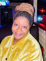 Beautiful 😍 Remi You are loved 🥰 sweetheart Happy happy birthday 🎁 to  you Enjoy your day and more blessings 🙏 My little Sister 👩 Ruth 😍 You  are pretty 😍 darling