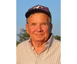 Danny Gambrell's Instagram, Twitter & Facebook