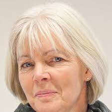 Walking and Eating in Tuscany and Umbria: Revised Edition eBook : Lasdun,  James, Davis, Pia: Amazon.com.au: Books