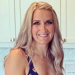 Natasha Rosenthal's Instagram, Twitter & Facebook