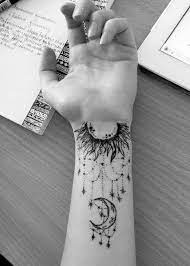 30 Examples Of Amazing And Meaningful Moon Tattoos For Creative Juice Tattoos Trendy Tattoos Sleeve Tattoos