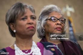 207 Brenda Joyce Imágenes Stock Photos, High-Res Pictures, and Images