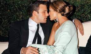 Jlo y ben affleck en el estreno de la película 'daredevil', en el 2003. Yscpzdi3gwssvm