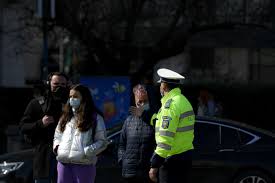 Salarii mai mari pentru cadrul medical. Romania In Stare De AlertÄƒ RestricÅ£iile Au Fost Prelungite Pentru 30 De Zile Incepand De Azi Reguli De Paste Si 1 Mai