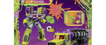 Transformer World 2005 - Transformers News