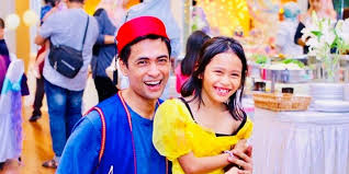 Sheikh muszaphar shukor al masrie bin sheikh mustapha is a malaysian orthopaedic surgeon and the first malaysian astronaut. Majlis Birthday Anak Dr Sheikh Muszaphar Nampak Muda Buat Ramai Tertanya Umur