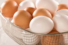 2 butir telur ayam kampung (suhu ruangan), sesuai selera kecap asin atau garam, secukupnya merica, air untuk merebus. 3 Tips Membedakan Telur Ayam Kampung Yang Asli Dan Palsu Nova