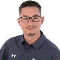 Eli Hazen's Instagram, Twitter & Facebook