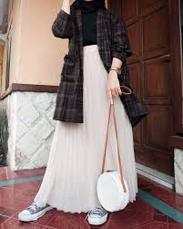 Productnaam Diamond Prisket Rok Prijs 155 K Rok Beschrijving Rok Lengte 90 2020 Moda Kiyafetler Mutevazi Kiyafetler Casual Hijab Outfit
