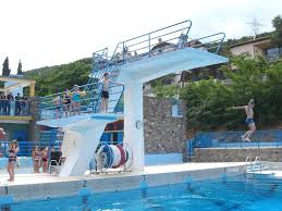 Epingle Sur Plongeoirs France 1 3m 1 3 5m Et