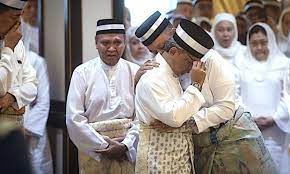 Pahang mentri besar datuk seri wan rosdy wan ismail announced that sultan ahmad shah died at the. Air Mata Agong Lambang Kasih Seorang Anakanda