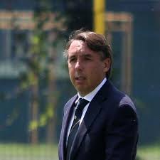 Actualmente es el presidente del grupo televisa, cargo que ocupa desde 1997 tras la muerte de su padre. Club America Emilio Azcarraga Jean En Crisis Se Reduce Su Millonaria Fortuna Soy Futbol