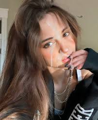 Gorgeous girl loves cum on her face - Cum Face GeneratorCum Face Generator