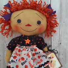 Primitive E Pattern Raggedy Doll Posey Ann With Daisy Flower Pdf In 2020 Primitive Doll Patterns Raggedy Doll Frog Doll