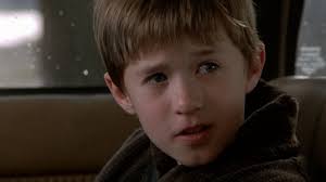 Šiesty zmysel (1999)