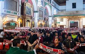 Comment must not exceed 1000 characters. Liga Aguila Hinchas De Independiente Santa Fe Organizaron Una Misa Para Ayudar A Su Equipo