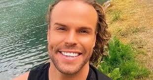 Union J star shares tear-jerking tribute after Jaymi Hensley's fiancé's  funeral