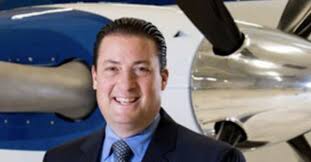 Dichter resigns as Wheels Up revamps jet card program