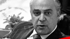 Book review: The Whole Damn Deal: Robert Strauss and the Art of Politics,  by Kathryn J. McGarr