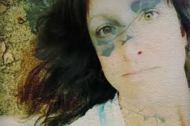 everybody knows the secret