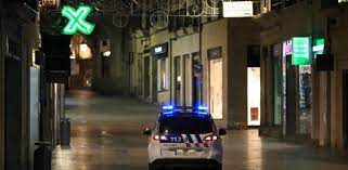 ¿podré salir de casa a caminar o realizar ejercicios físicos? El Toque De Queda En Toda Espana Sera De 23 00 A 06 00