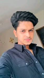 I'm a single woman, but I'm not young anymore. I need a date, does anyone  want to be with me because I'm old ❣️ If anyone wants please send me a  message