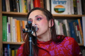 Leah Casper's Instagram, Twitter & Facebook