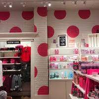 Shop what's trending online with the official victoria's secret store! Victoria S Secret Pink Elmhurst 90 15 Queens Center Blvd